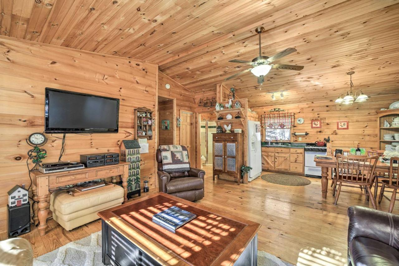 Franklin Cabin With Porch Near Hiking And Waterfalls! מראה חיצוני תמונה