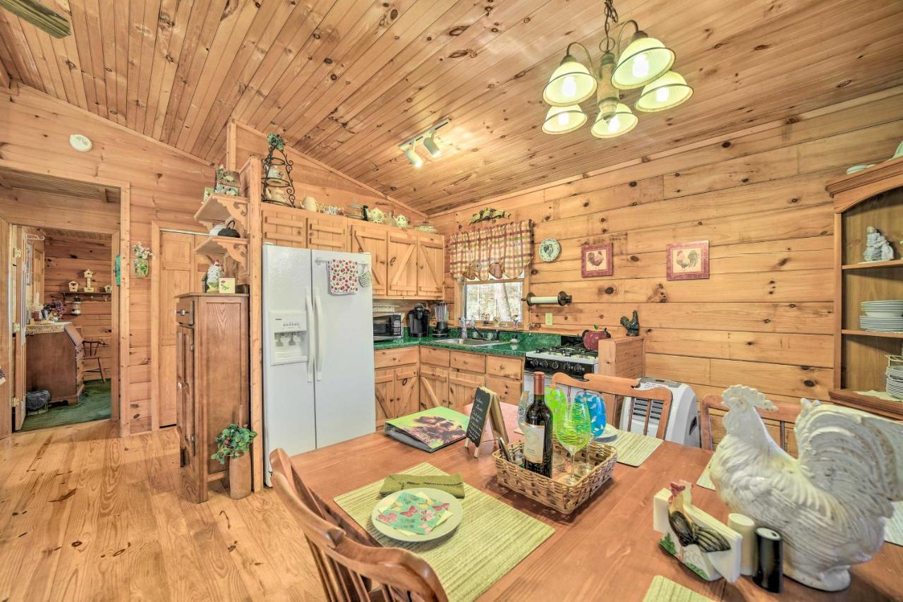 Franklin Cabin With Porch Near Hiking And Waterfalls! מראה חיצוני תמונה